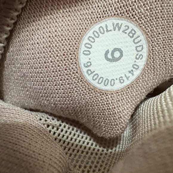 Lululemon Free To Be Moved Sports Yoga Bra High Neck White Luxtreme A/B Cup 6 - Picture 9 of 9